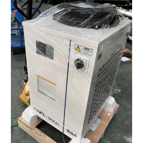 Laserová rezačka kovov FIBER 3000W 130x250cm + príslušenstvo